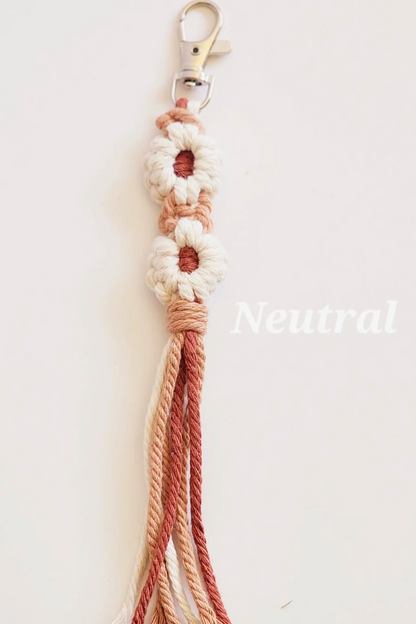 Macrame Daisy Keychain