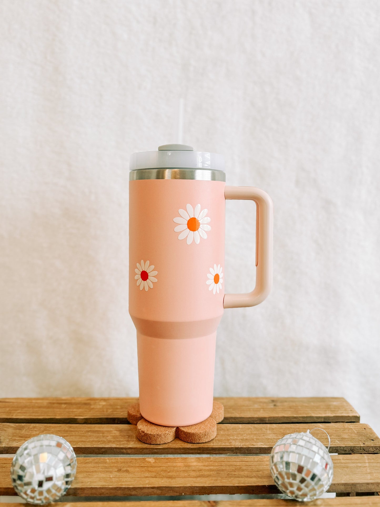 40oz Dusty Pink Daisy Tumbler